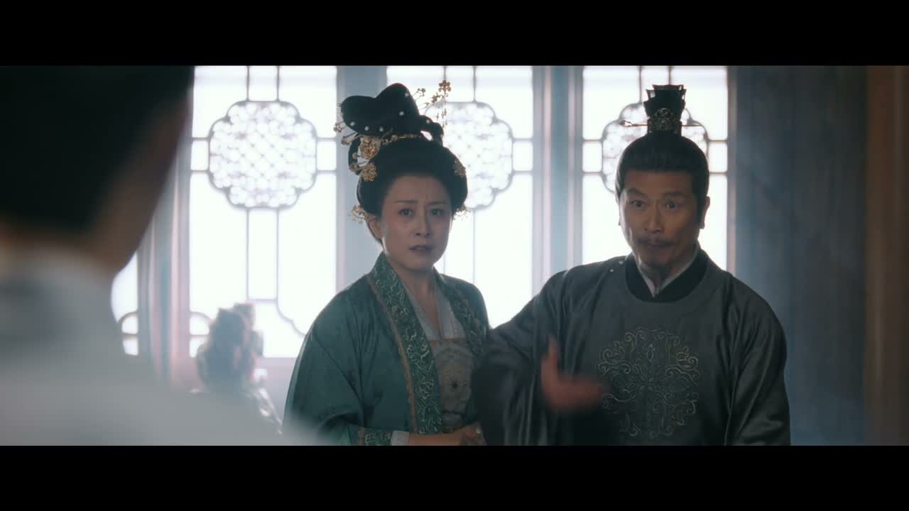 你为什么非要跟她纠缠不清?