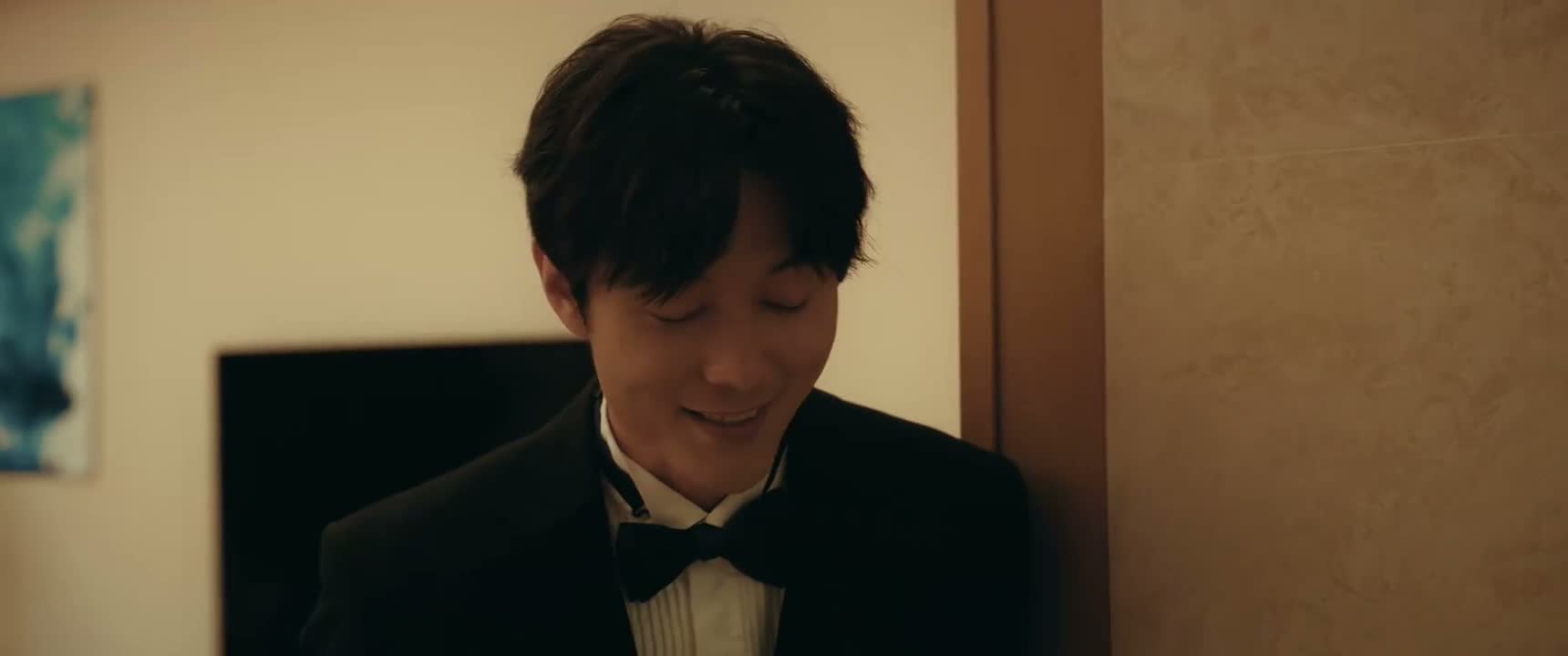 你想当销售老大 你得让兄弟们服你