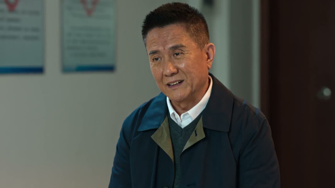 恨不得咬下来一大口 才肯罢休啊
