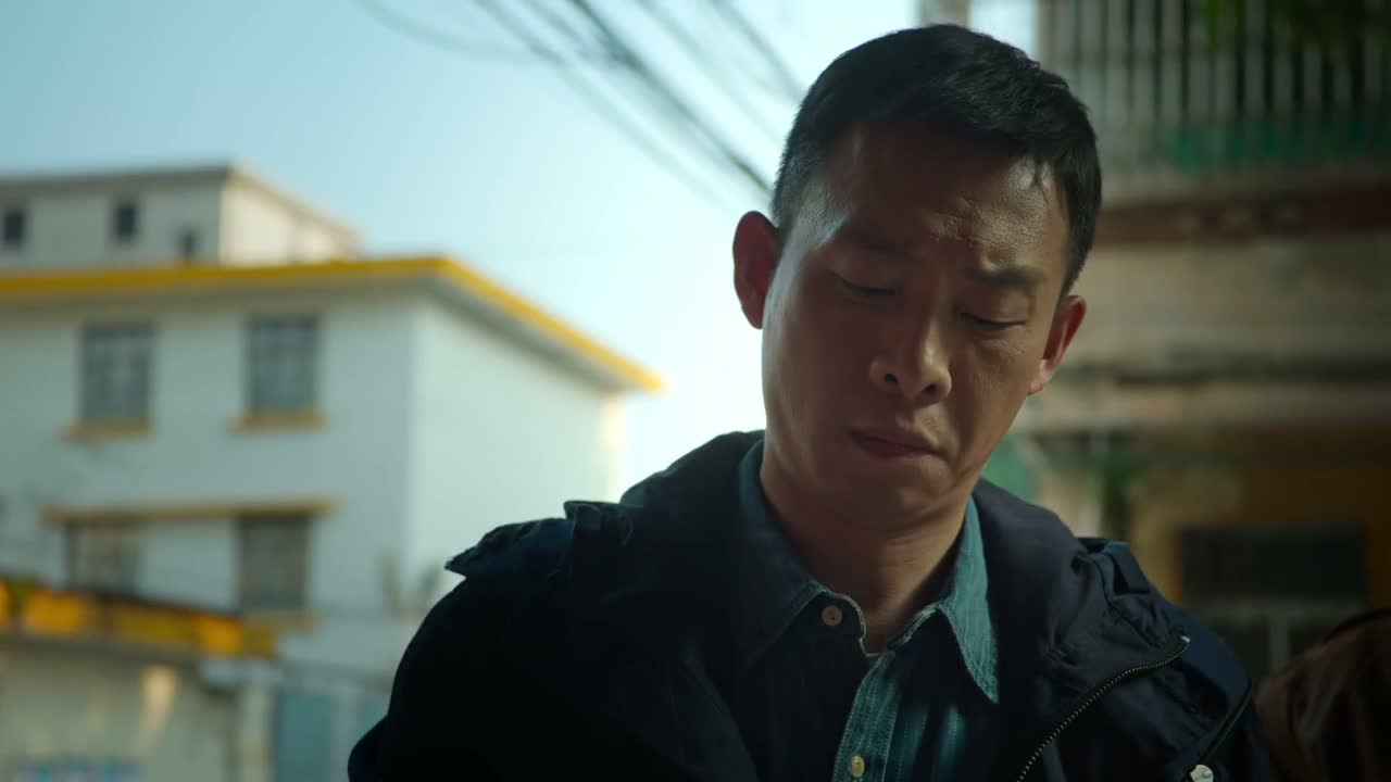就他一个人 好 给我们带个路
