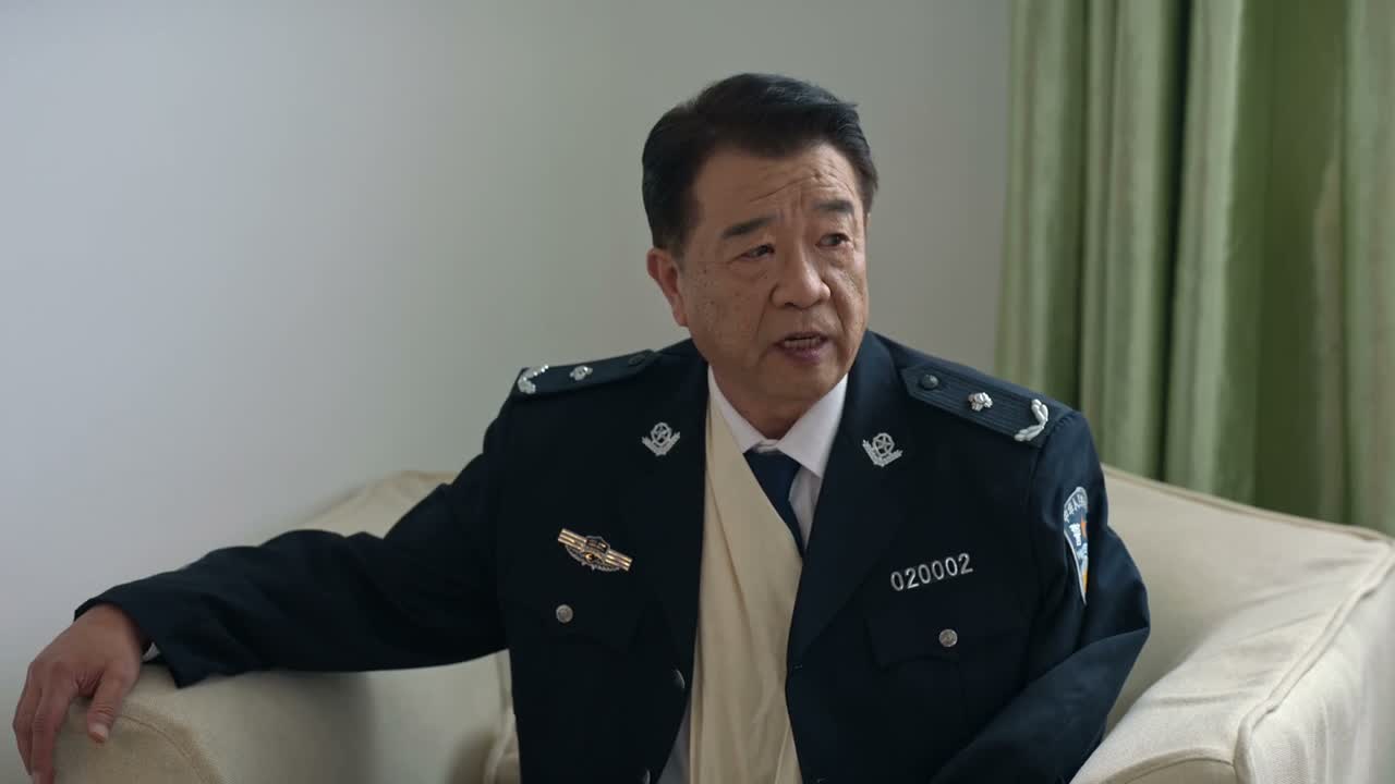 我不像你 又抽烟又喝酒的