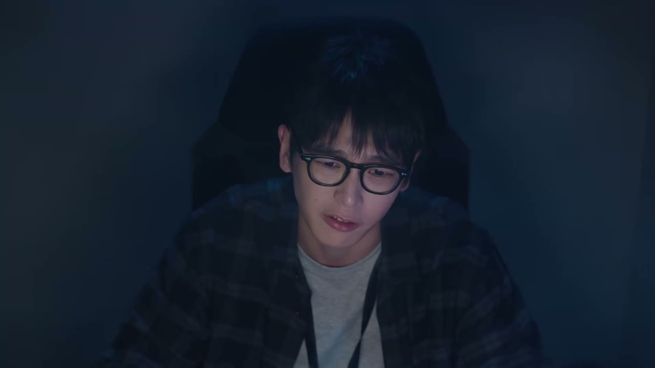 难怪试玩都不防着我了 这不就是回头是岸