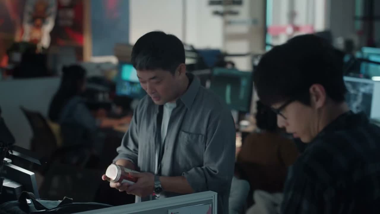 你怎么把那个法律条文 背得那么熟啊