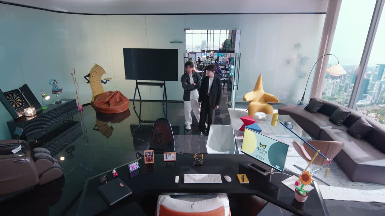 我 我办公室怎么变成这样了