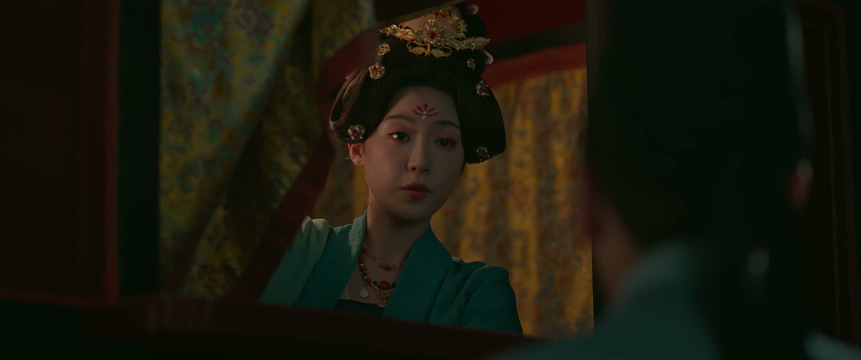 叶府人多眼杂