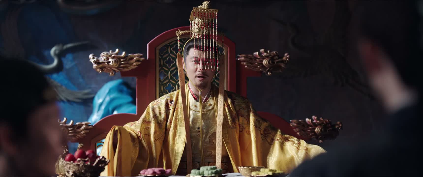 袁庆 再给睿王世子斟上