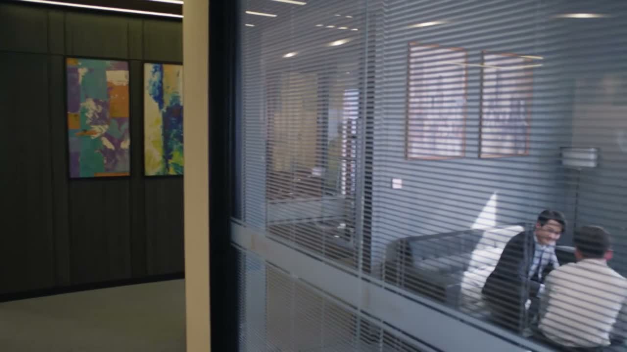 那叫一个波澜捭阖