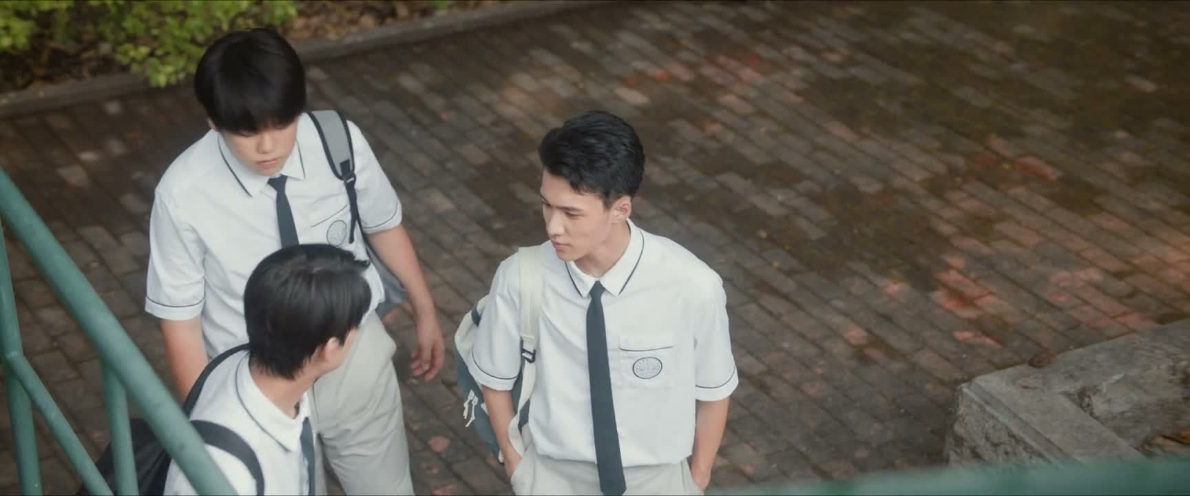 还知道把书包里的书换成别人的