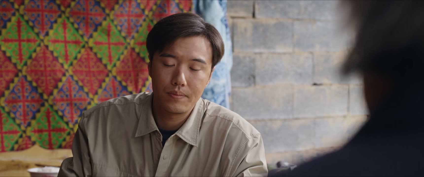 哪有年纪轻轻退休的