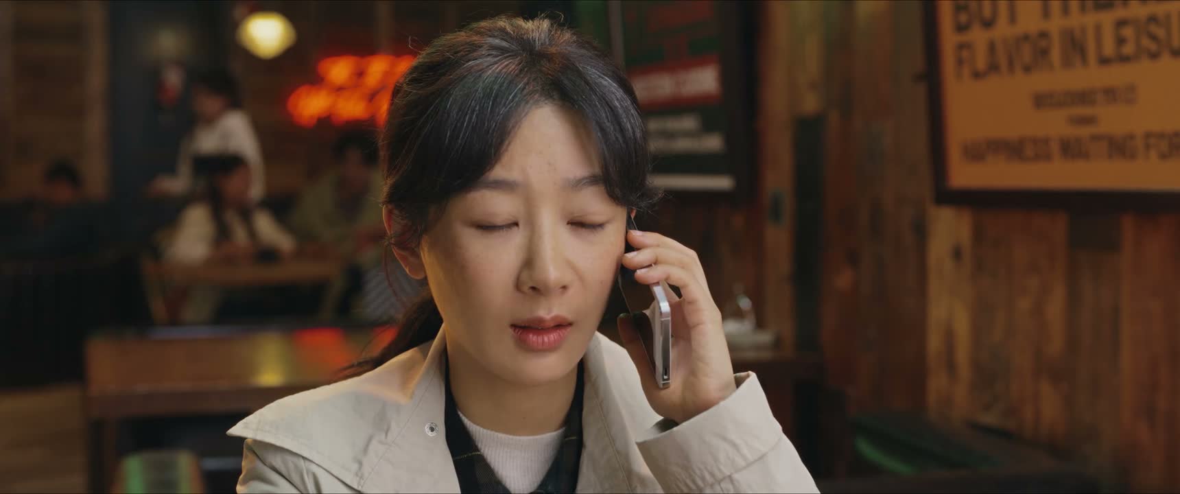 耀辉最近 神神秘秘的