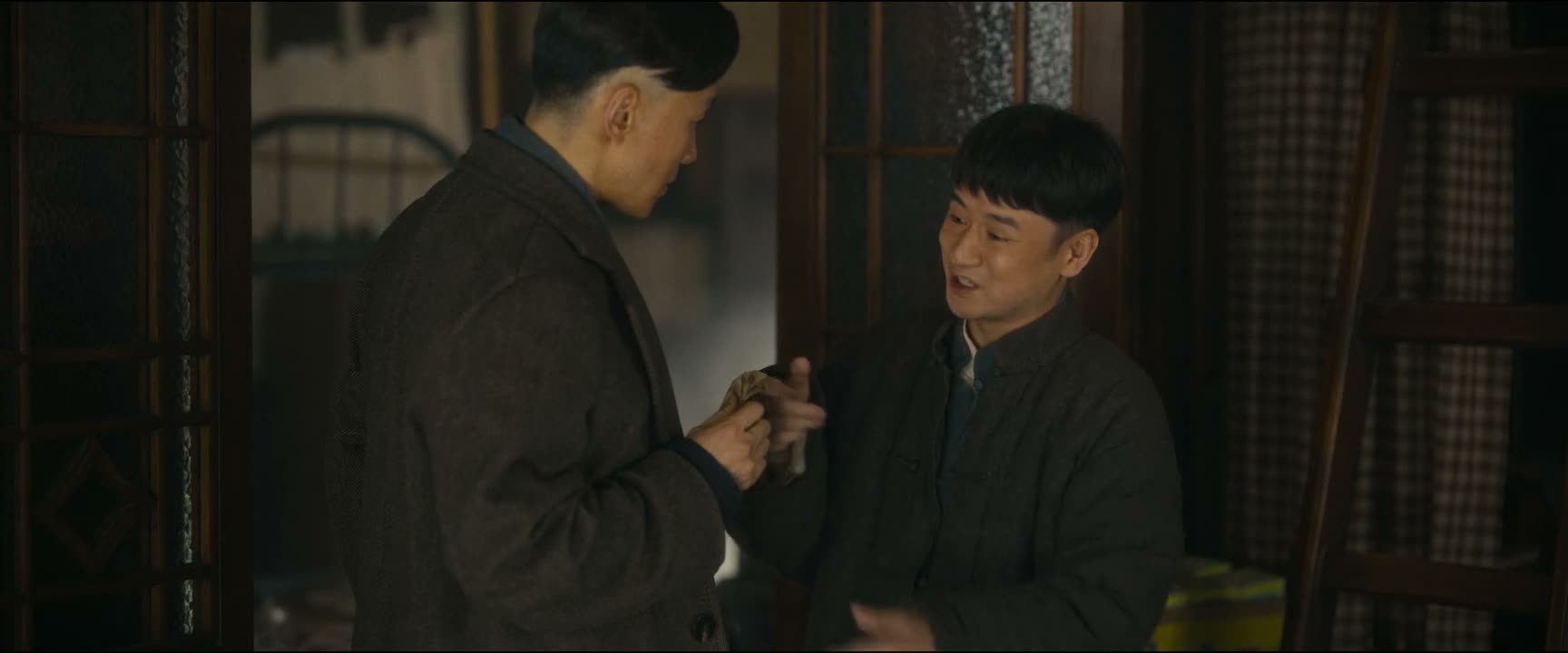 就你拿这几个钱 在我面前充大爷