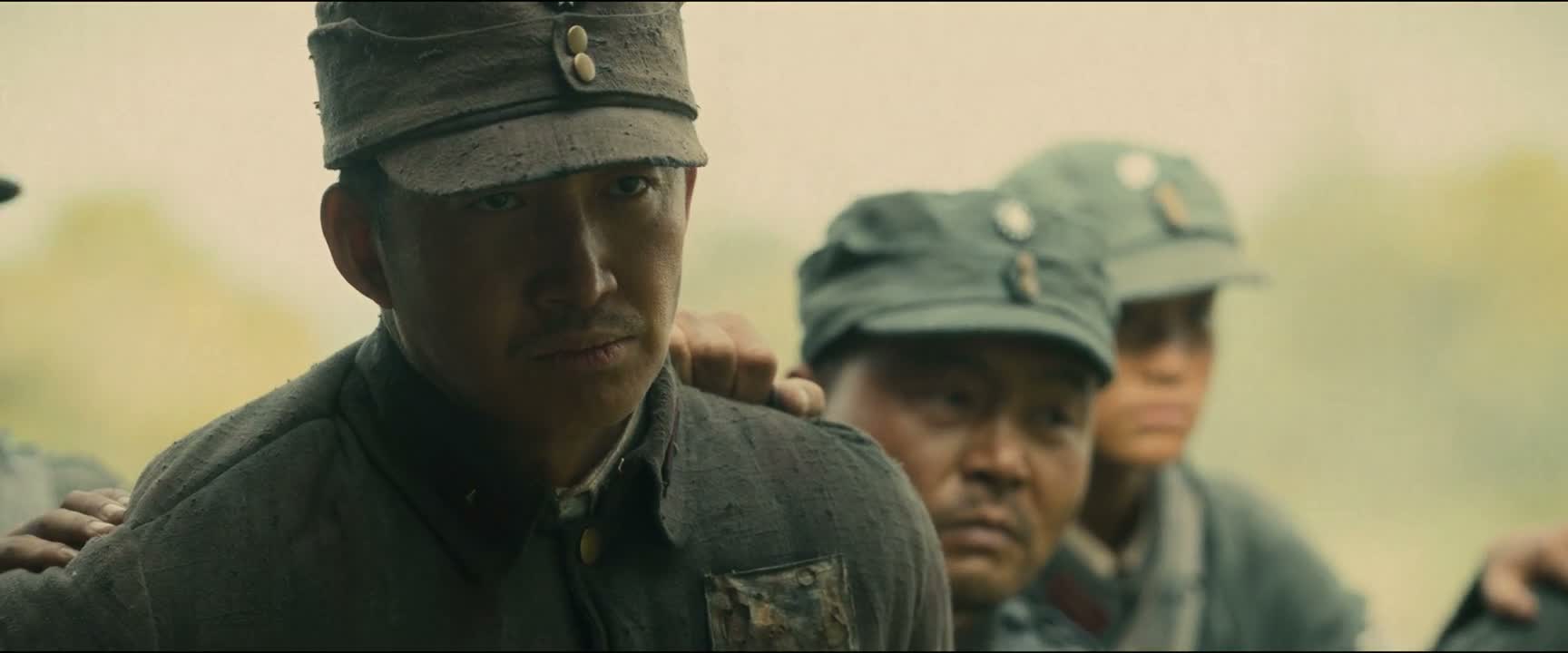 全是沙子 把我牙都给硌掉了