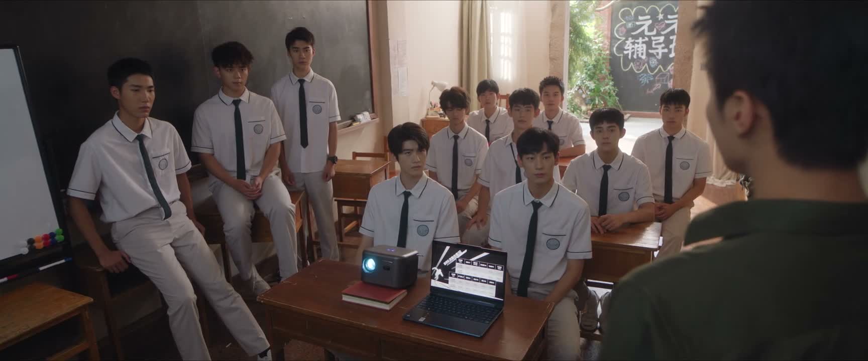 你们本身 就是足球的意义