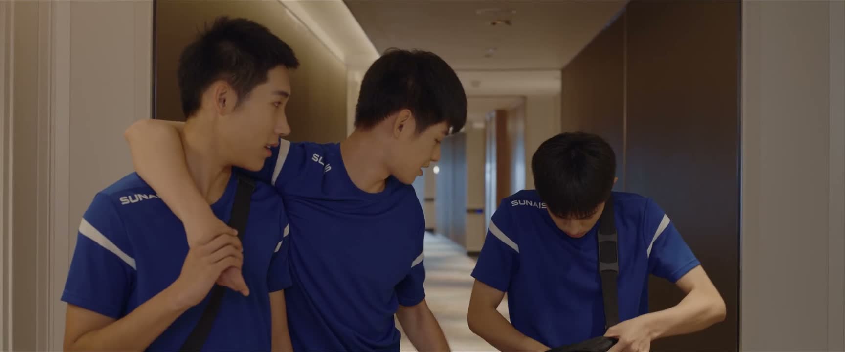 你找找找找 就放这了呀