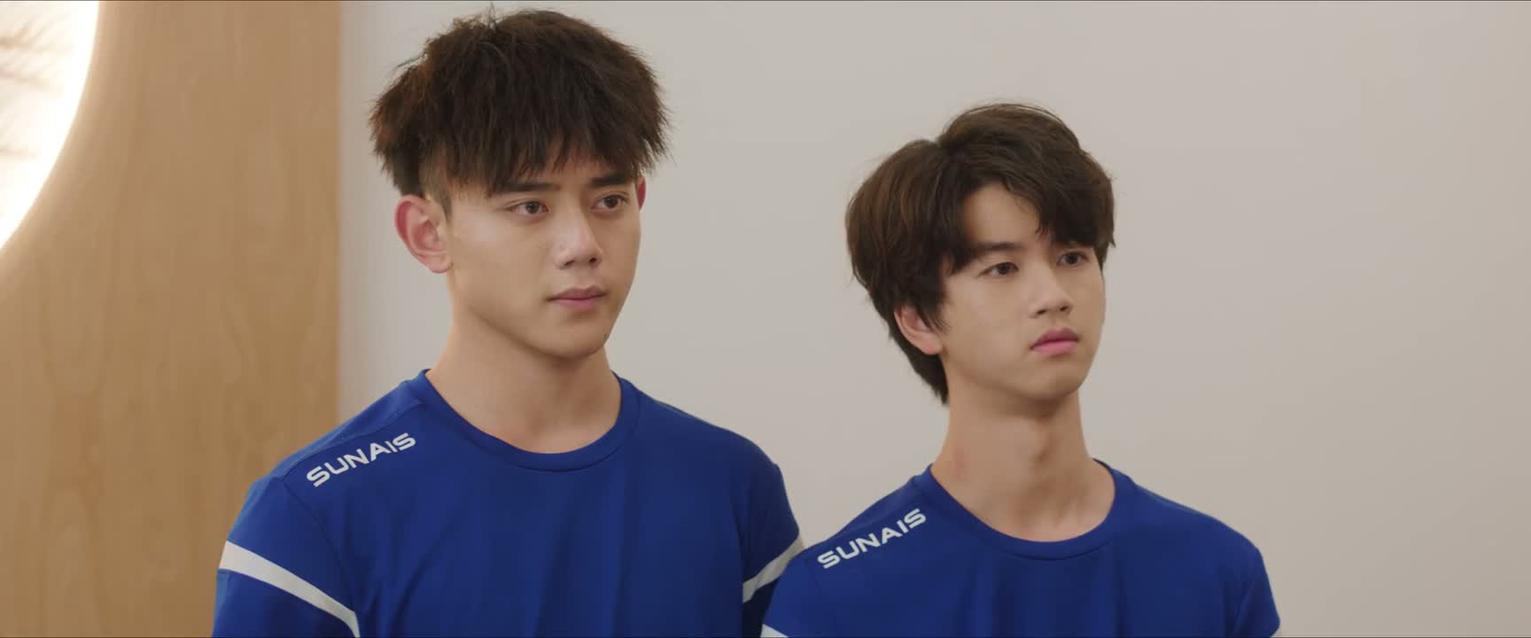 所以我爸就把我 送去了恒久读寄宿