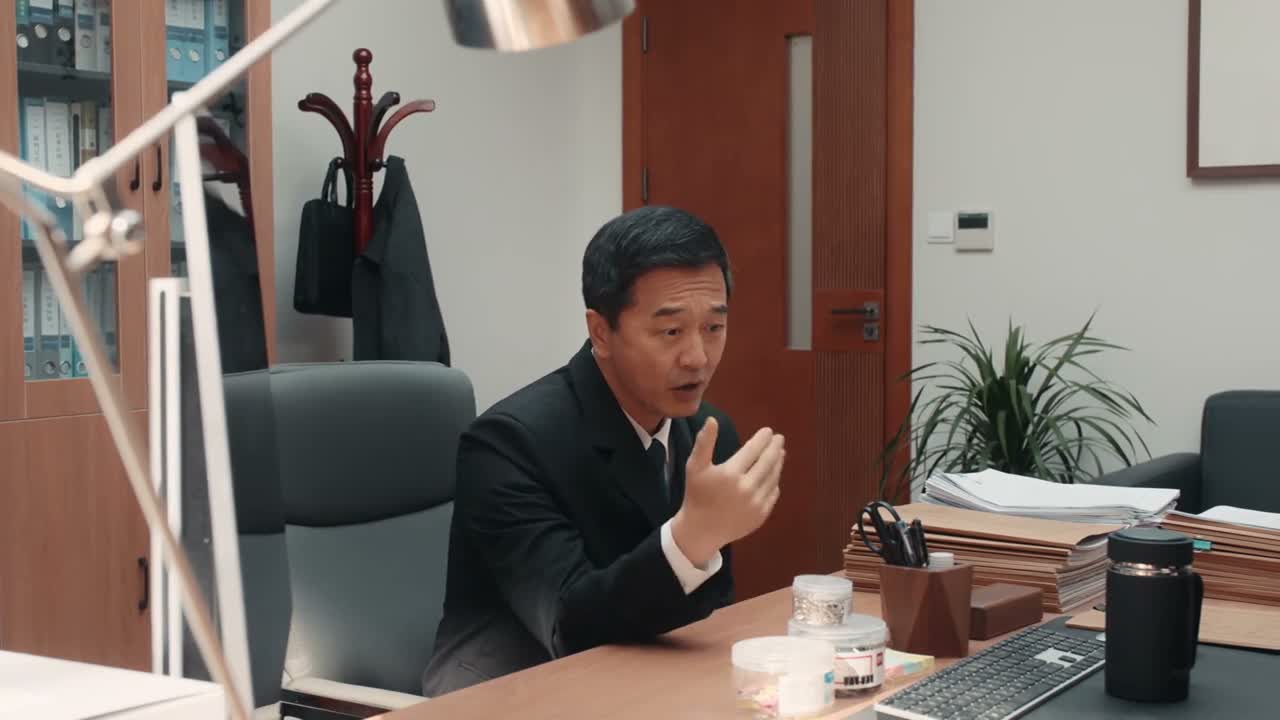 从调解这个家庭矛盾上来说