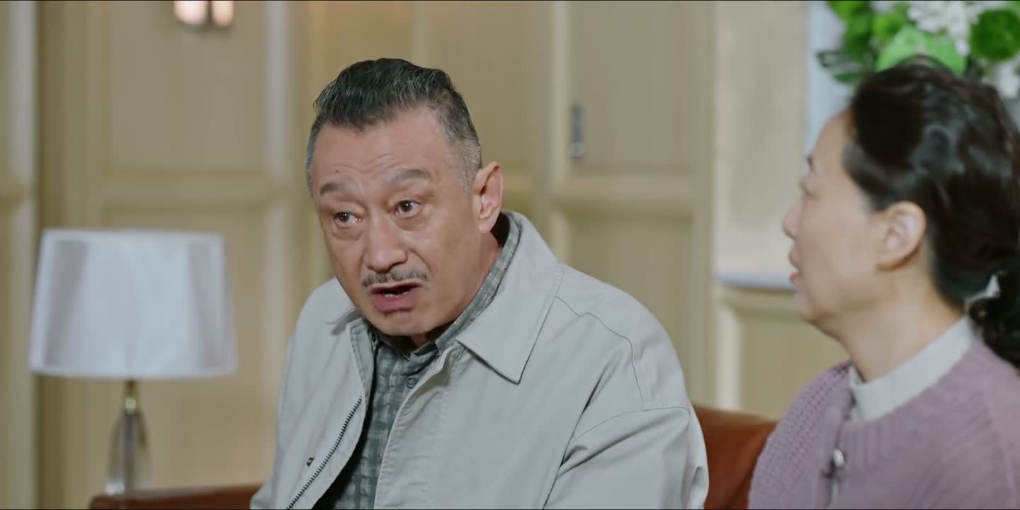 跟你们员工的业绩难道不挂钩吗