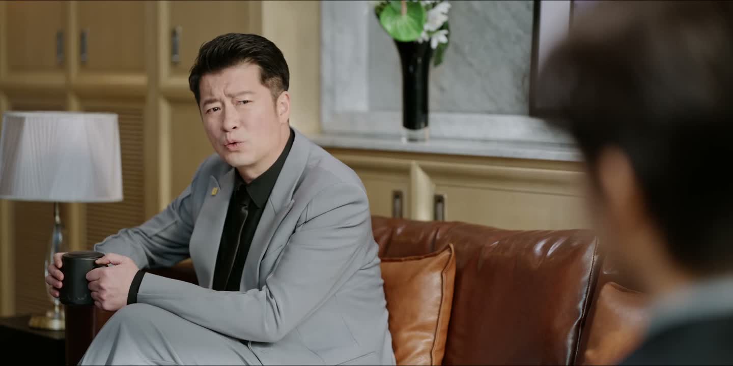 现在又突然空降销售部