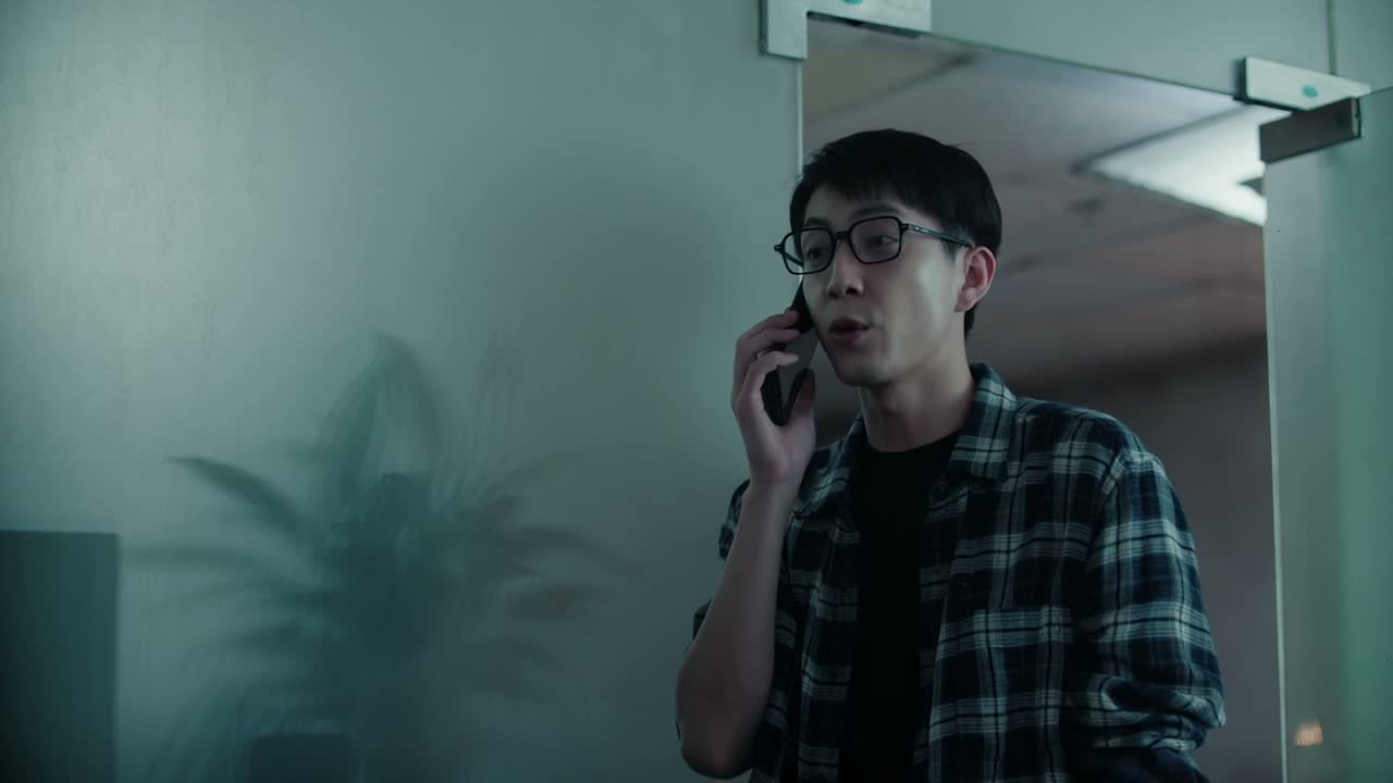 一天这光吃饭就上千了