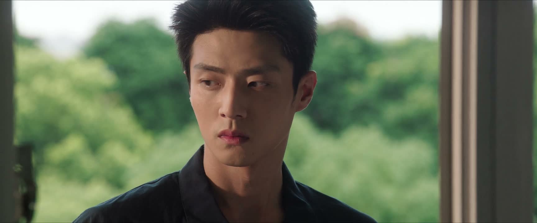 别看他平时咋咋呼呼 吊儿郎当的样子