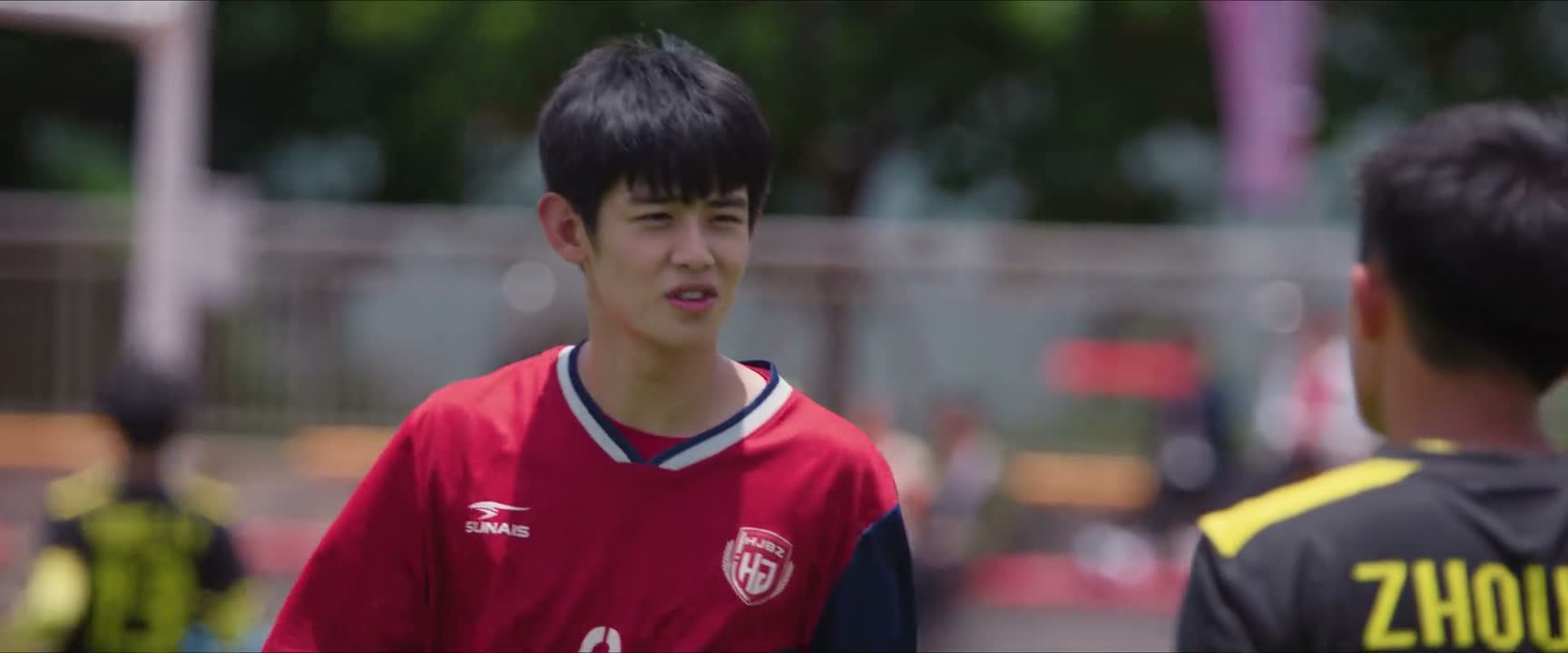 就算我进不了球 我也不会让你的后卫过半场