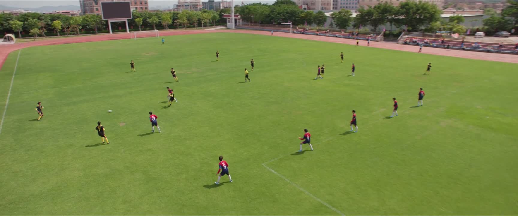 少一人作战的劣势非常明显啊
