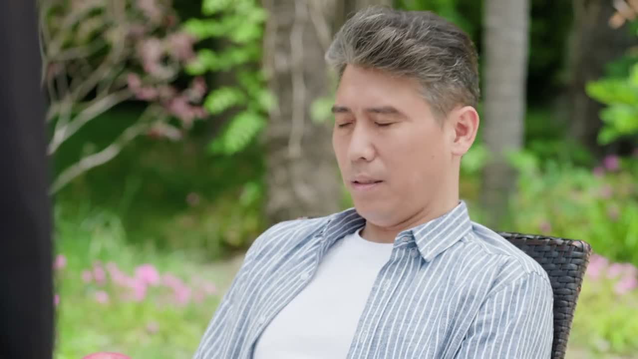 哪有老子向儿子诉苦的