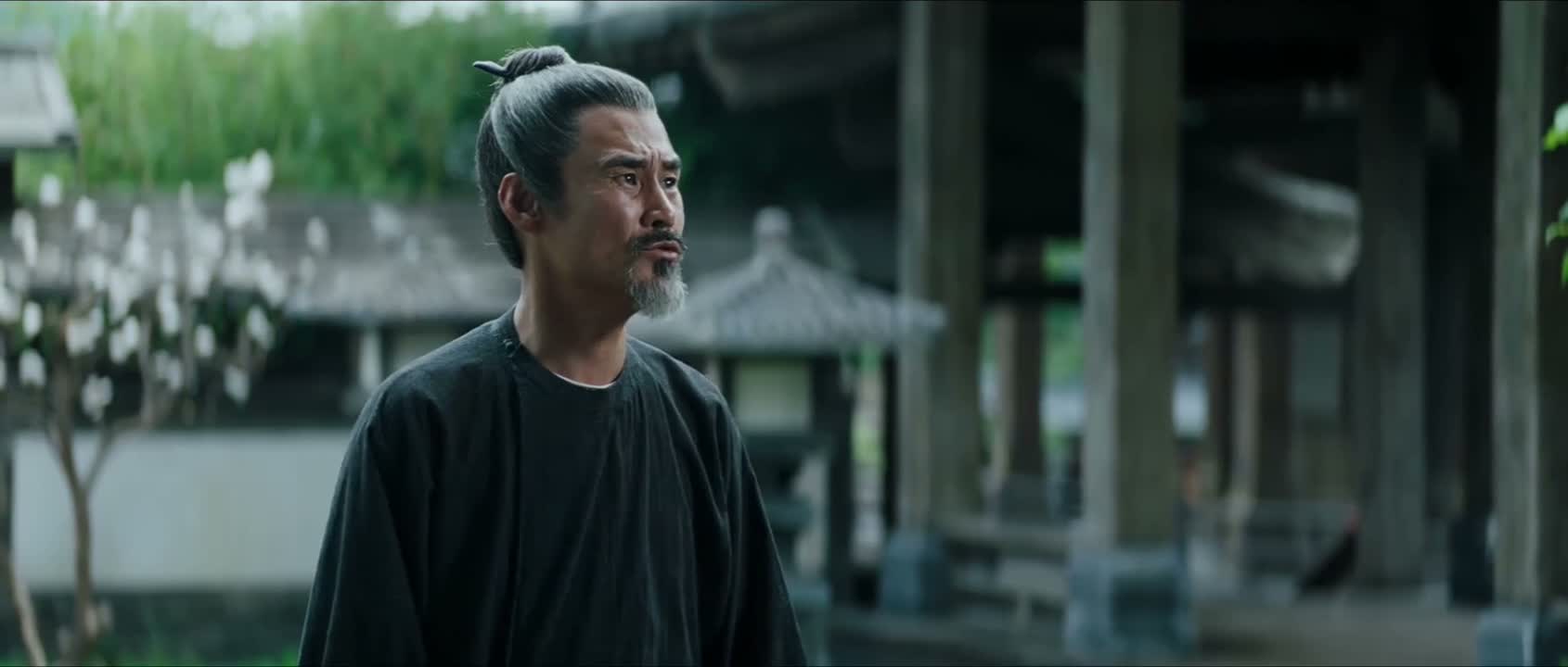 说是前两日就离开了