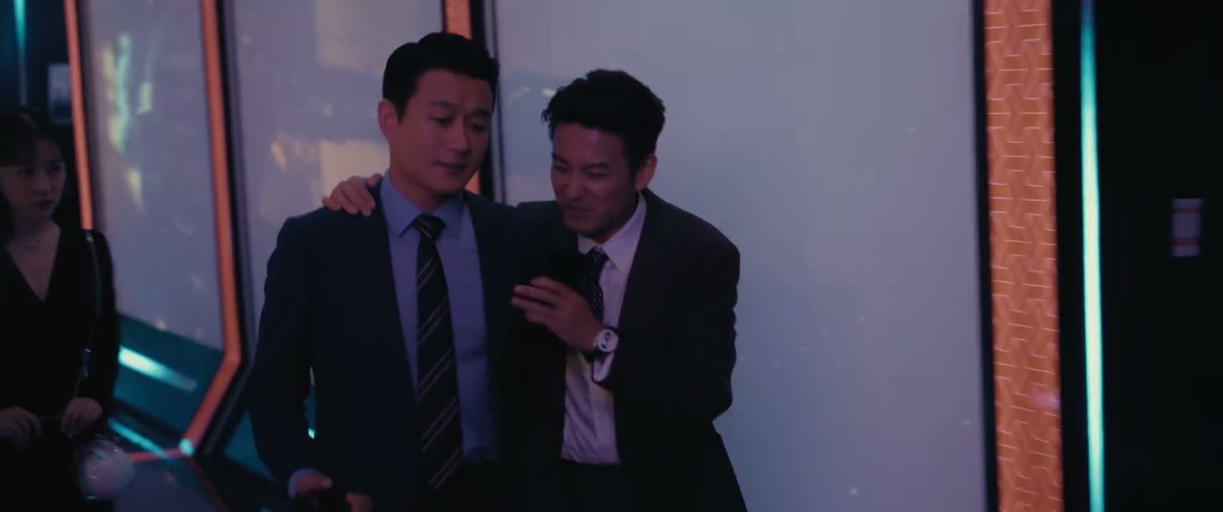 你比我会讨女孩子喜欢哪 没正经