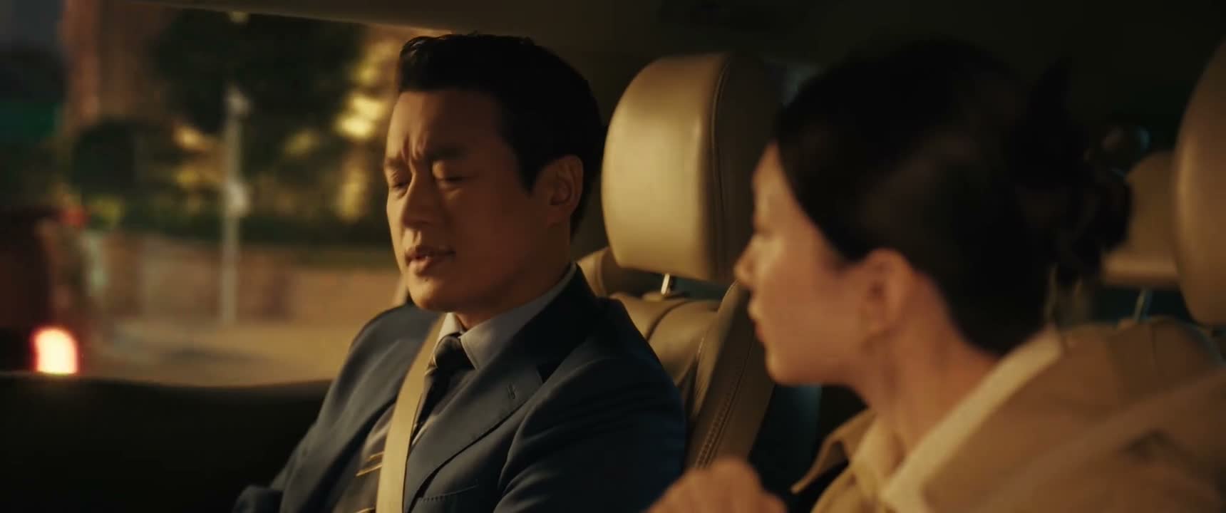 你以后少跟他接触 不至于吧