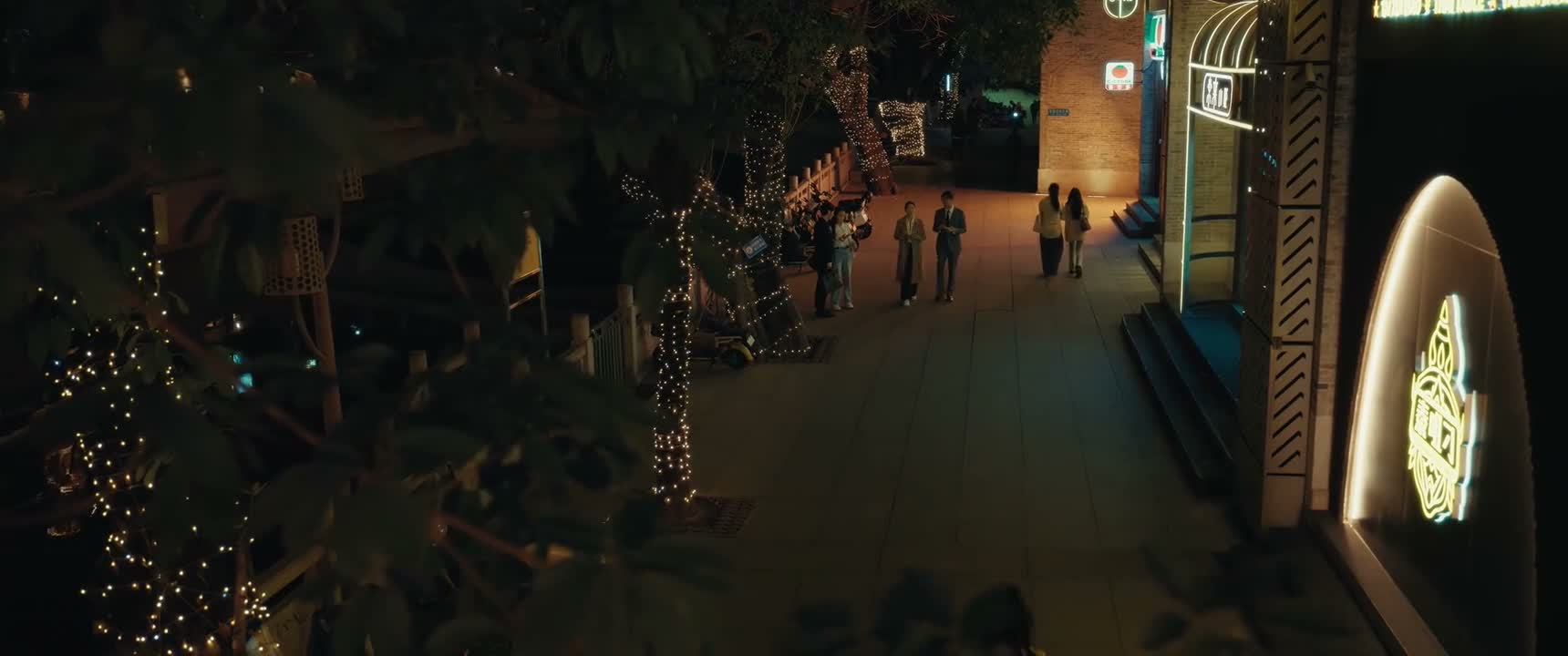 他早就跟白德瑞对着面干了
