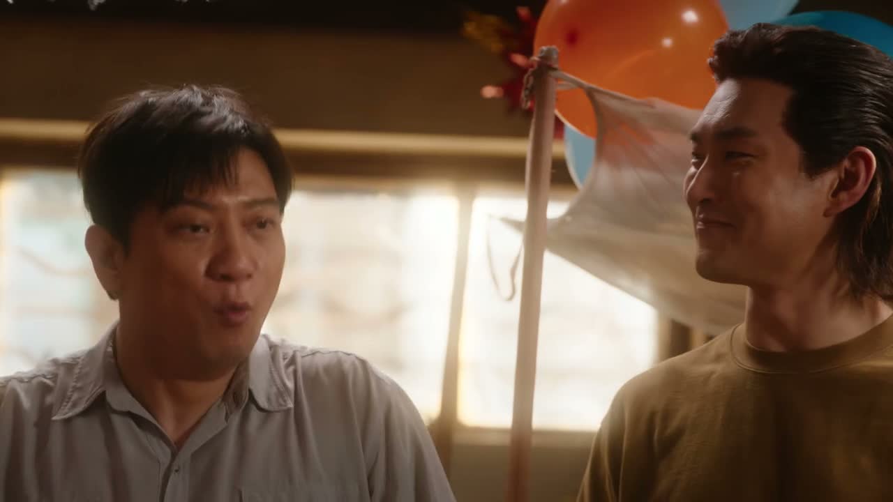 对 我们也都要发光嘞