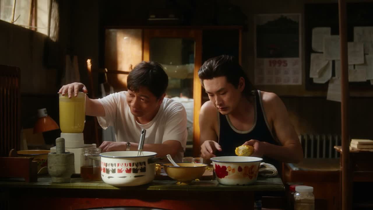 你看 这都不用嚼了