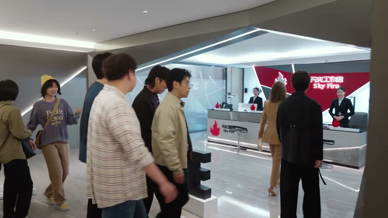 对 你在这儿上班不得累死吗