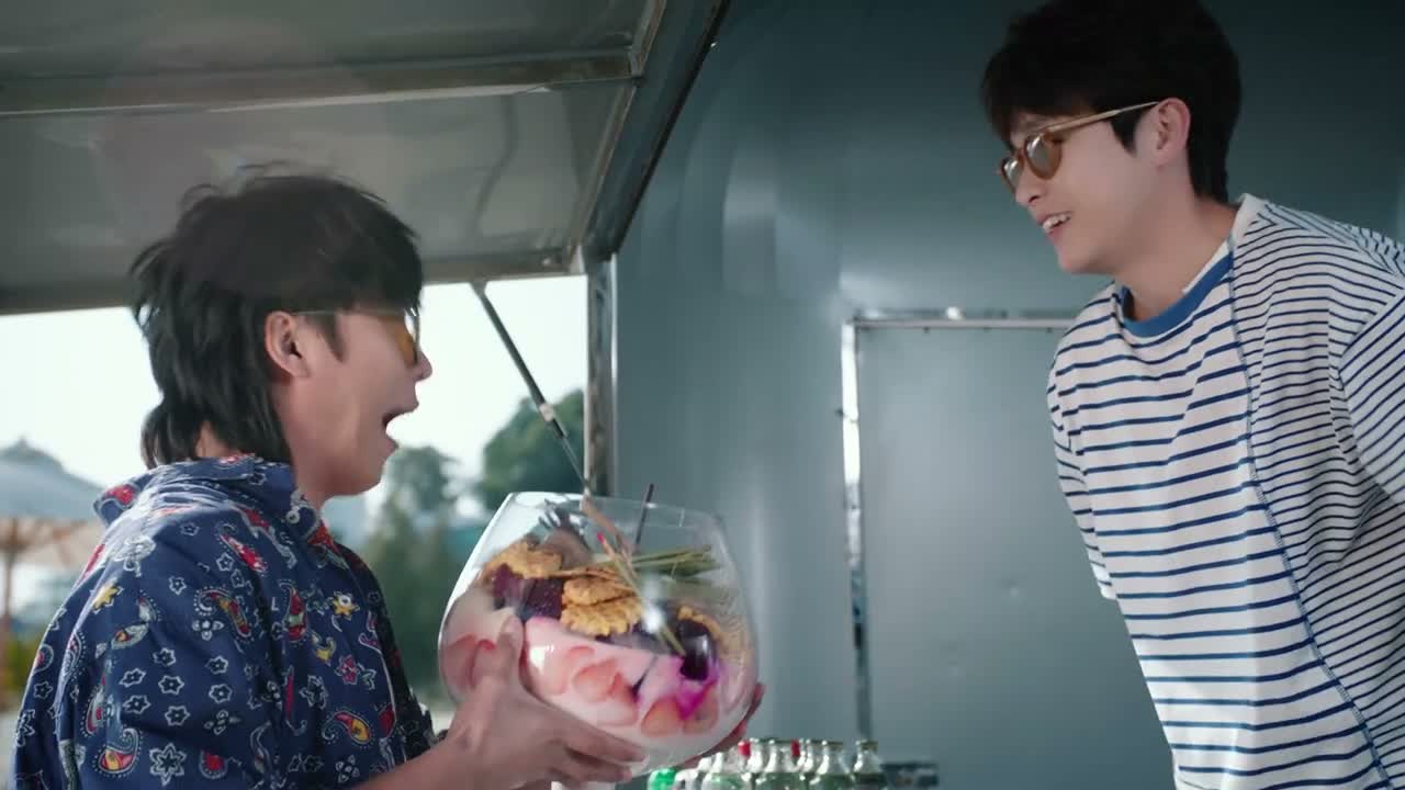 还得是亲兄弟 最大的永远留给我