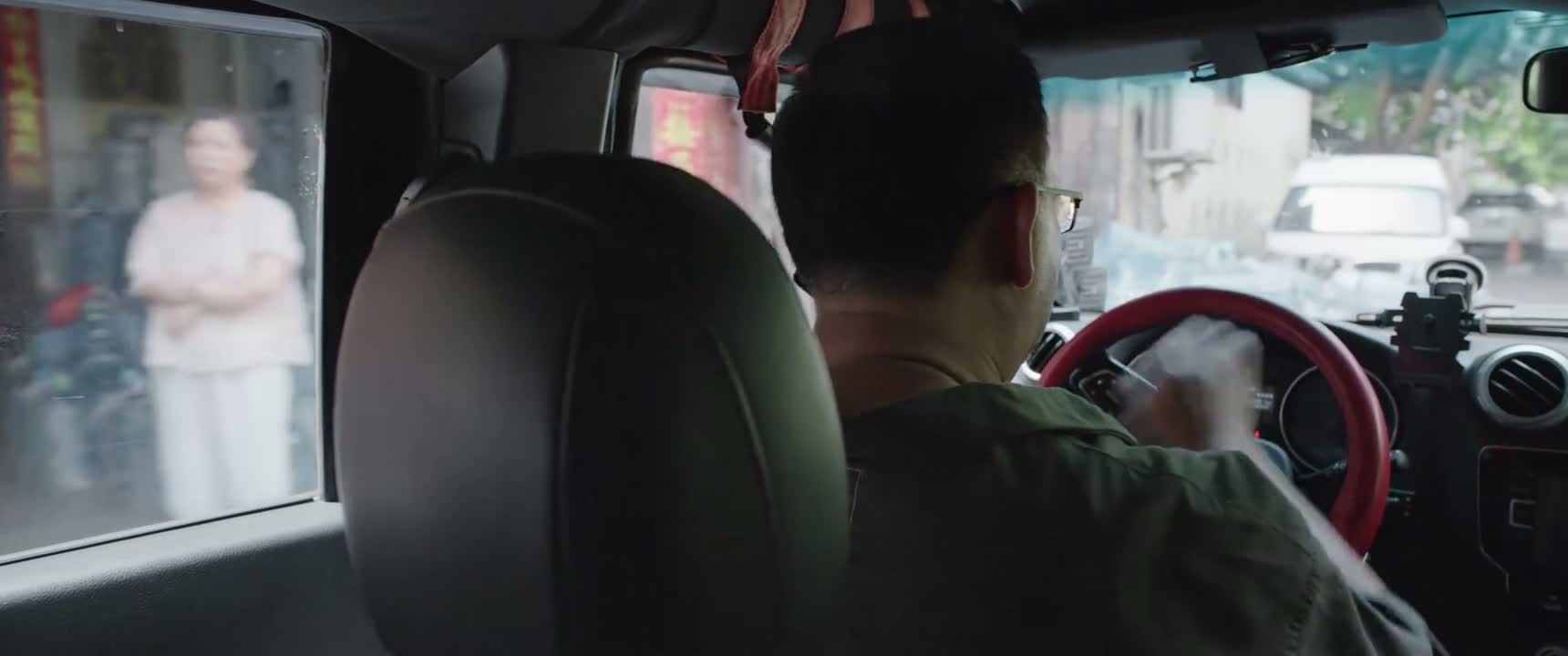 别让嫂子再跑了啊