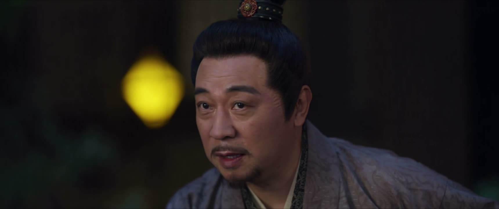 你们有事瞒着我