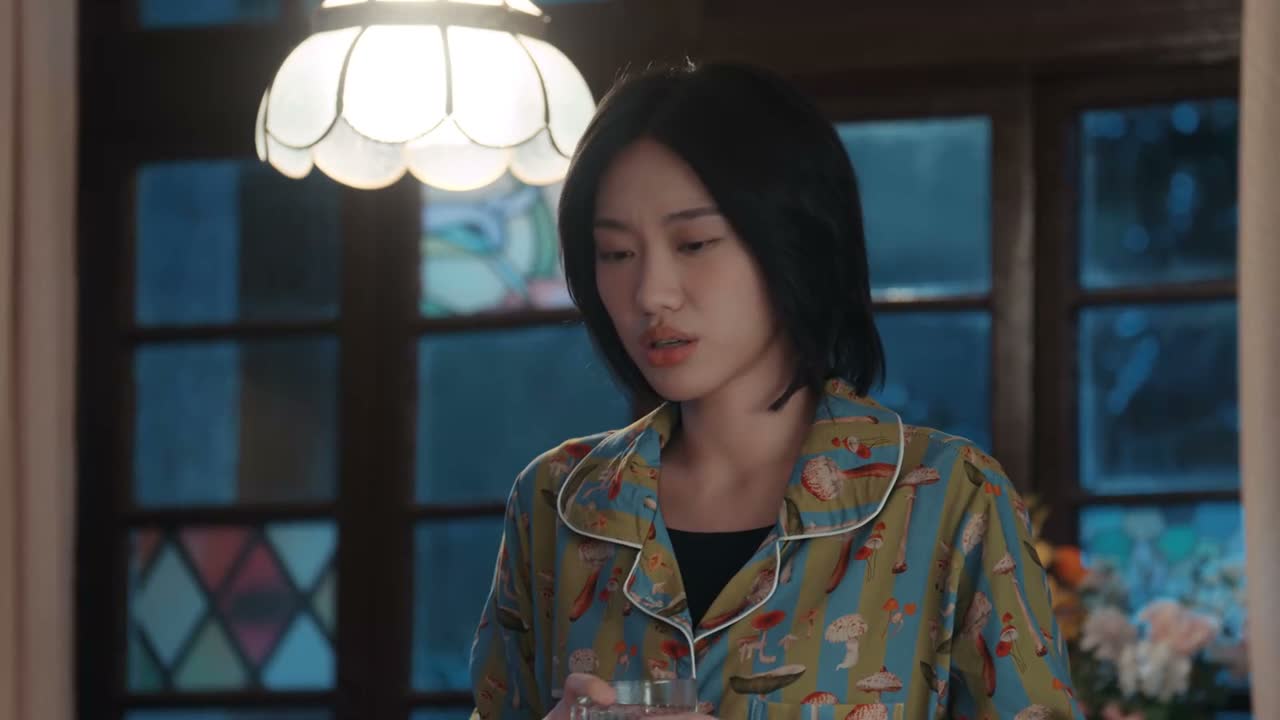 你刚去荣和没多久