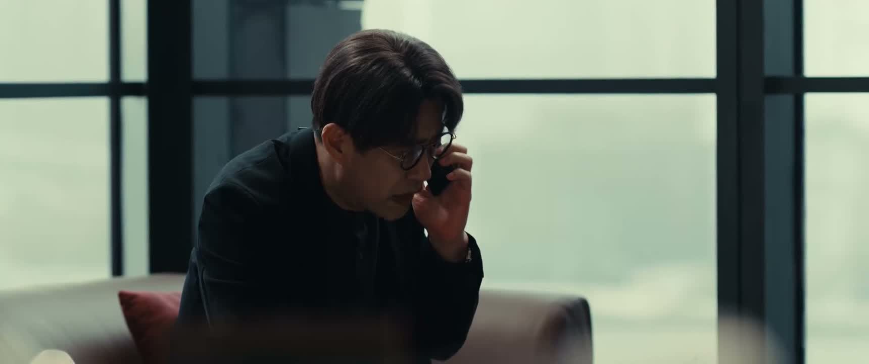 把林展翘跟何韩给我弄过来