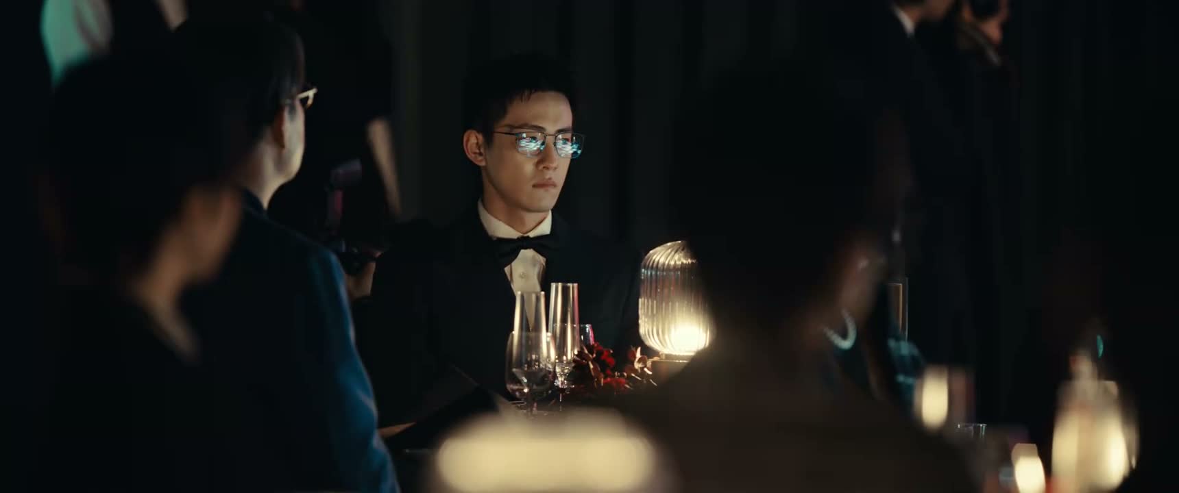 尊敬的各位作家 女士们 先生们