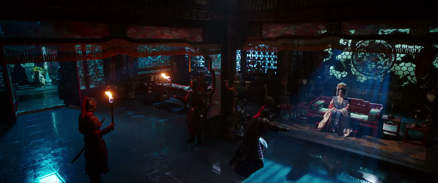 末将 恭迎皇后移驾