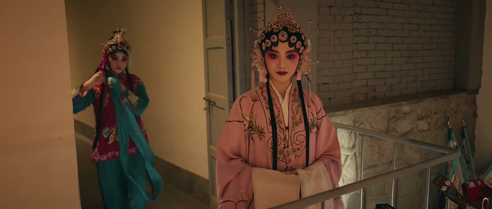 都给我打起十二分的精神