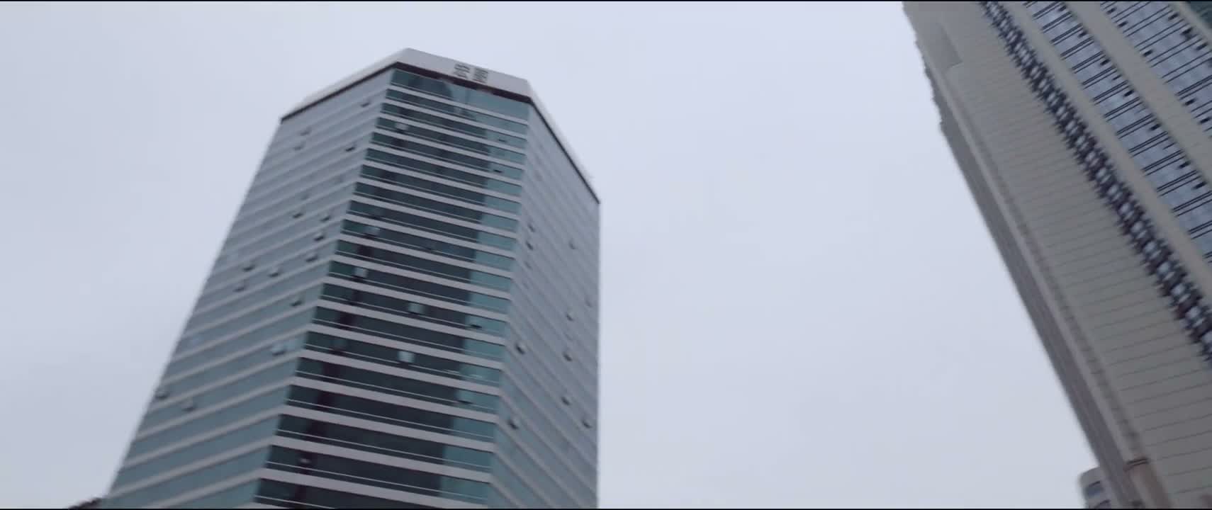 而是把踩过的坑 变成护城的河