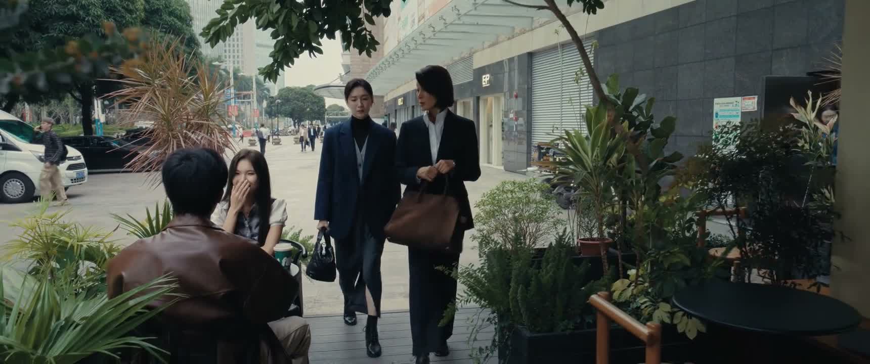 他们就喜欢没事扎你一下