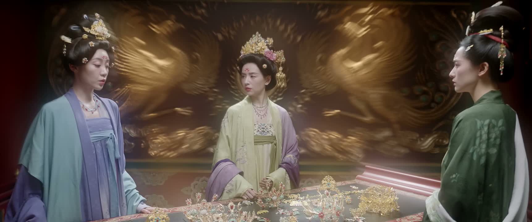 沾满了算计和血污