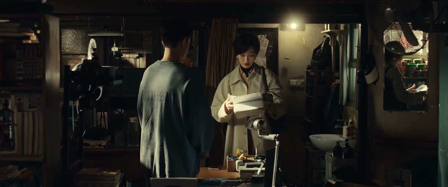 我找掌珠来就是想让她帮我看看 哪一稿写得更好