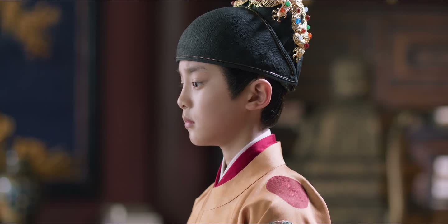 再暗中拉拢武勋 以防万一