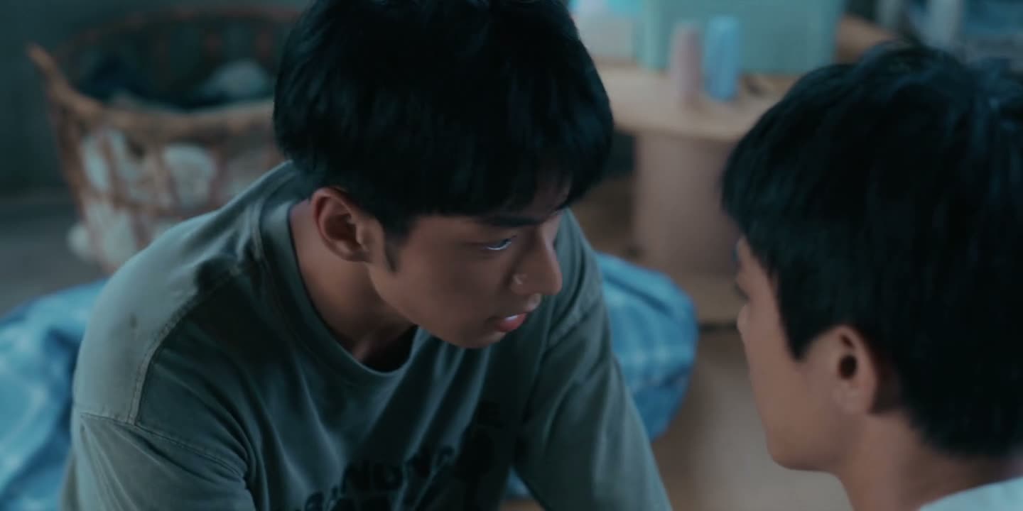 要我接受何向永不再存在的事实