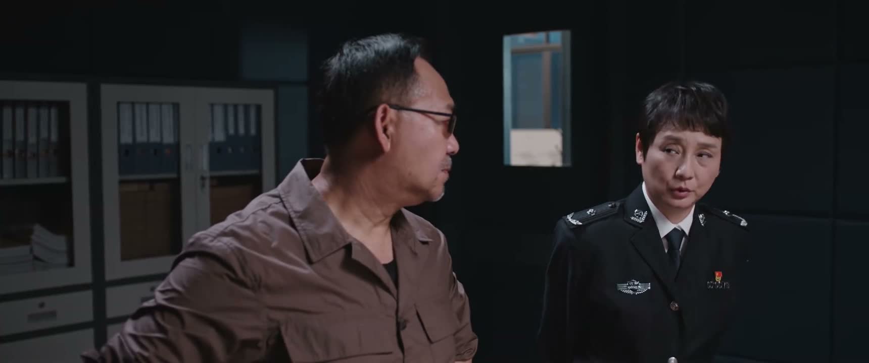都推到他妈身上来了