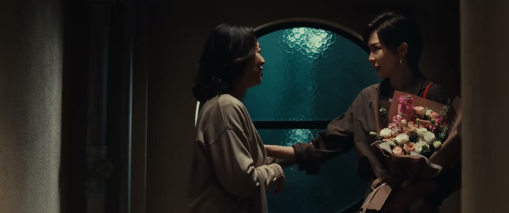你没事吧 没事 开门 不好意思啊 阿姨